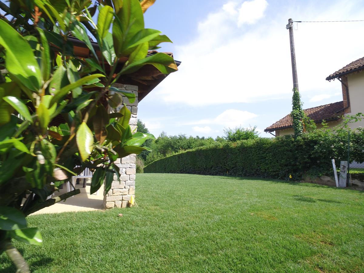 Bed and Breakfast La Morona Rocchetta Tanaro Екстер'єр фото