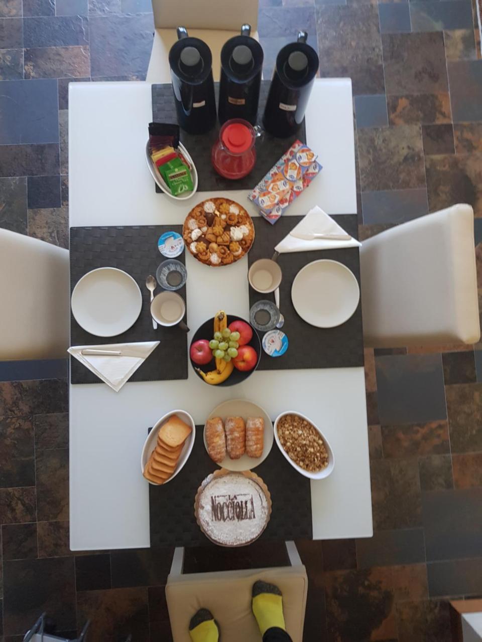 Bed and Breakfast La Morona Rocchetta Tanaro Екстер'єр фото