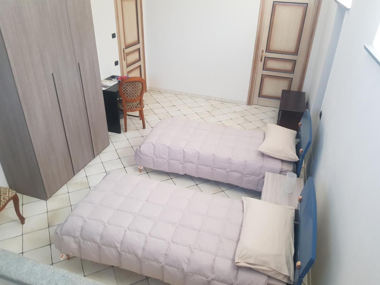 Bed and Breakfast La Morona Rocchetta Tanaro Екстер'єр фото